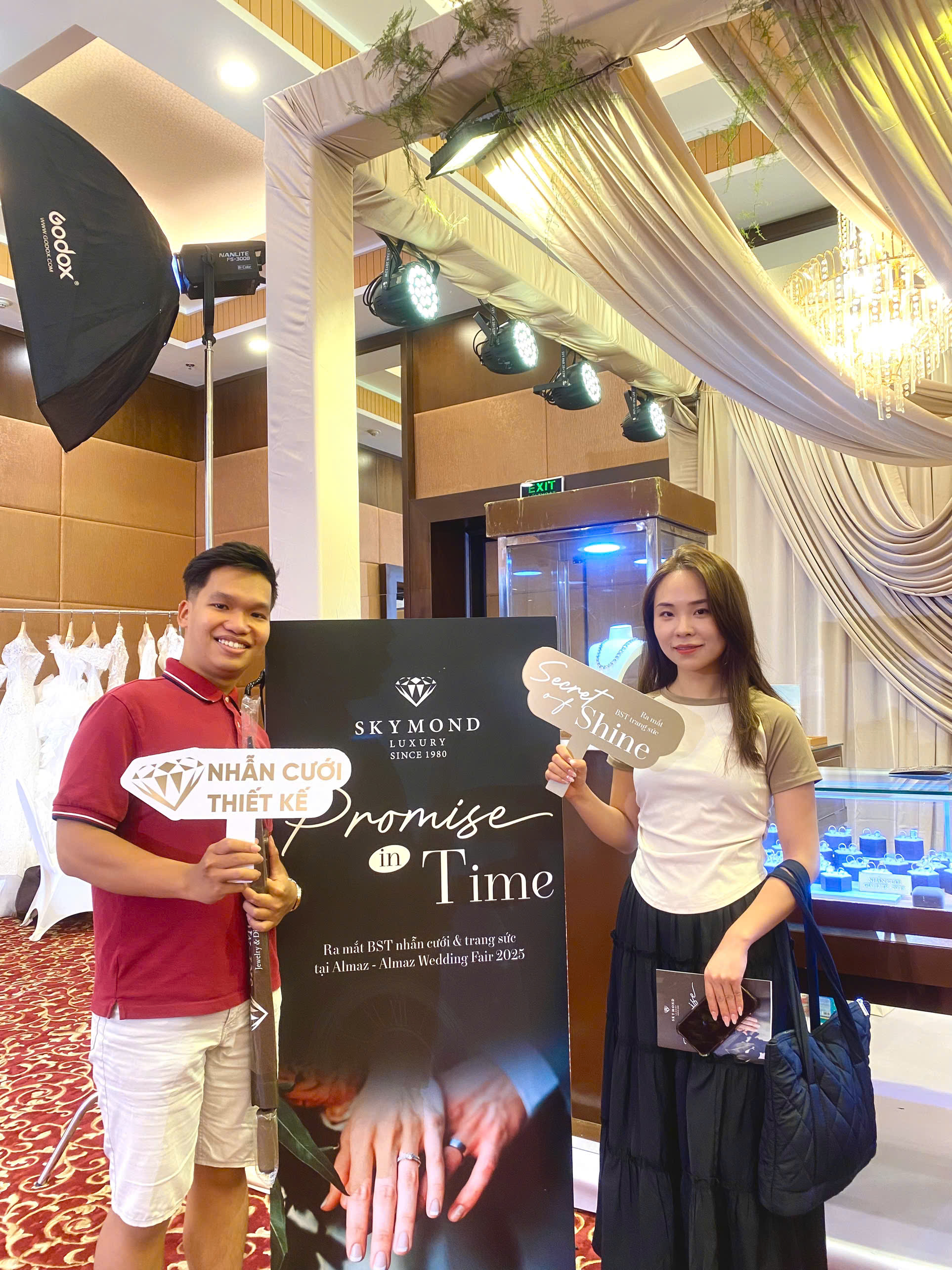 khach-hang-nhan-xet-ve-skymond-luxury