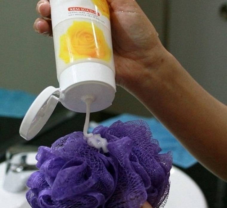 cong-dung-cua-sua-tam