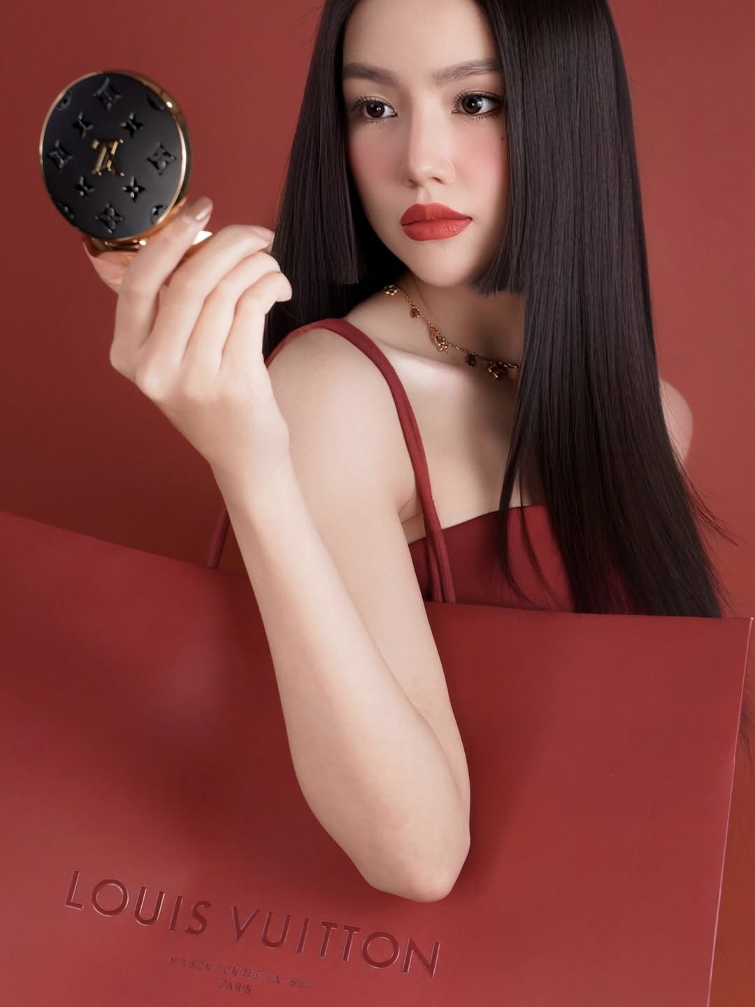 La Beauté Louis Vuitton lọt vào “tầm ngắm” của loạt sao và tín đồ làm đẹp- Ảnh 1. La Beauté Louis Vuitton lọt vào “tầm ngắm” của loạt sao và tín đồ làm đẹp- Ảnh 1.