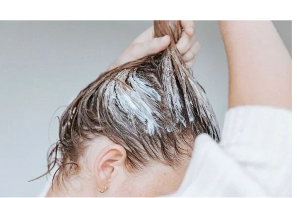 Tẩy Tế Bào Chết Da Đầu Đơn Giản, Hiệu Quả Tại Nhà